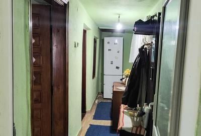 Casă cu 2 camere în Central