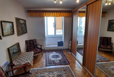 Apartament cu 4 camere decomandat în Ultracentral - 1