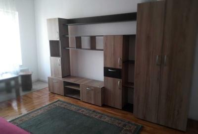 Garsonieră semidecomandată în Central - 3