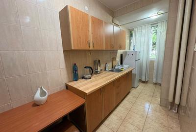 Apartament cu 2 camere semidecomandat, mobilat în Berceni - 6