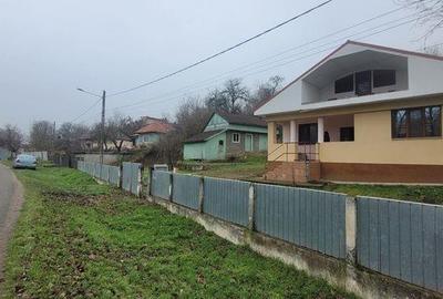 Casă cu 3 camere cu Teren 85 Mp în Central - 5