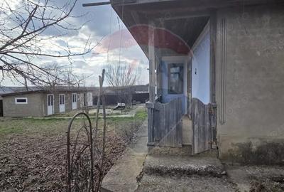 Casă cu 4 camere cu Teren 614 Mp în Stânca (Ștefănești) - 5