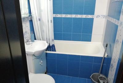 Apartament cu 2 camere semidecomandat în Aurel Vlaicu