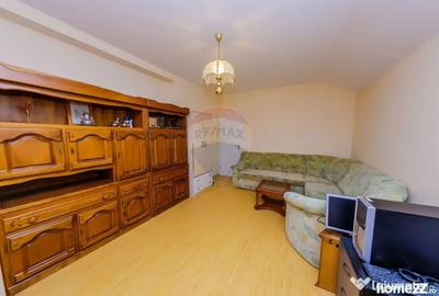 Casă cu 5 camere cu Teren 600 Mp în Central