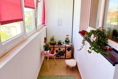 Apartament cu 2 camere decomandat în Central