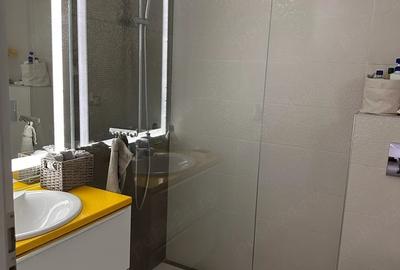 Casă cu Teren 307 Mp în Domnești