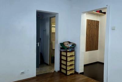 Apartament cu 2 camere semidecomandat, mobilat în Rahova - 1