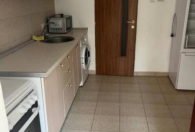 Garsonieră decomandată, mobilată în Central - 1