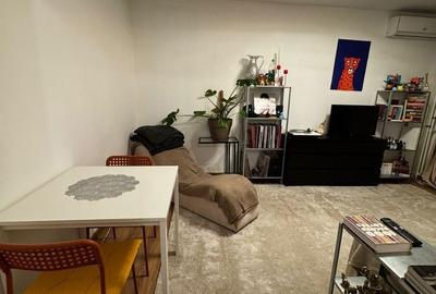 Apartament cu 2 camere decomandat în Teiul Doamnei - 3