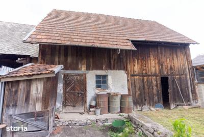 Casă cu 3 camere cu Teren 1500 Mp în Căpușu Mare - 1