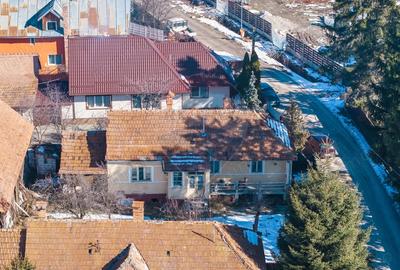 Casă cu Teren 778 Mp în Tărlungeni