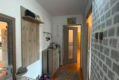 Apartament cu 2 camere semidecomandat, mobilat în Soarelui - 8