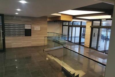 Apartament cu 2 camere semidecomandat în Herăstrău