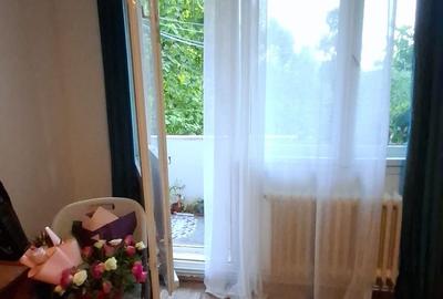 Apartament cu 3 camere în Tătărași