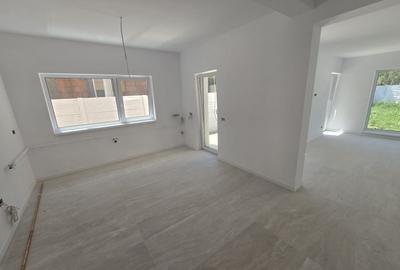 Duplex cu 4 camere cu Canalizare în Ghiroda - 3