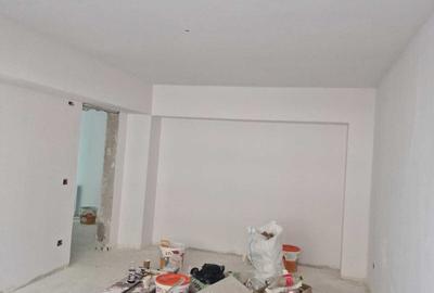 Apartament cu 3 camere decomandat în Central - 2