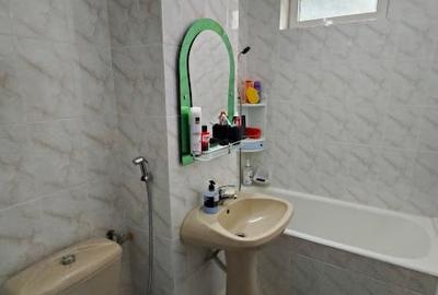 Apartament cu 3 camere decomandat în Cezar Petrescu - 8