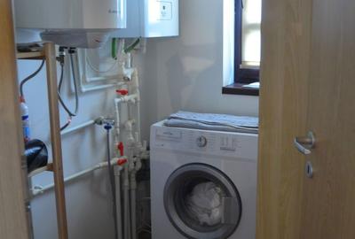Casă cu 5 camere cu Teren 3420 Mp în Valea Călugărească - 3