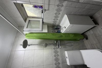 Apartament cu 2 camere decomandat în Războieni