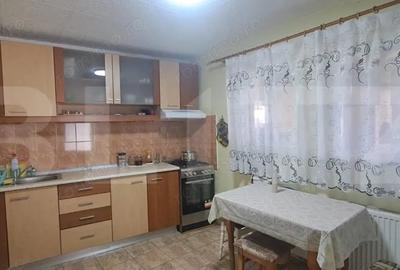 Casă cu 5 camere cu Teren 500 Mp în Feldioara - 4
