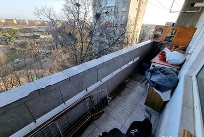 Apartament cu 2 camere decomandat în Sud