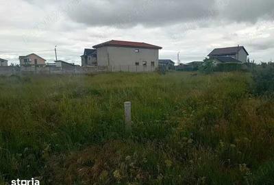 Teren de 500 mp, în Gării