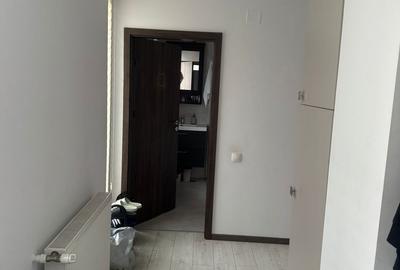 Apartament cu 3 camere decomandat în Grigorescu