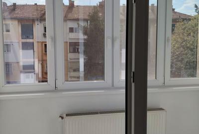 Apartament cu 2 camere decomandat în Central - 4