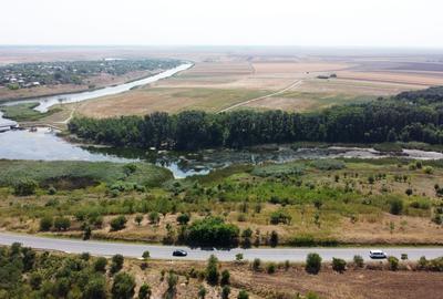 Teren intravilan de 2500 mp, în Naipu