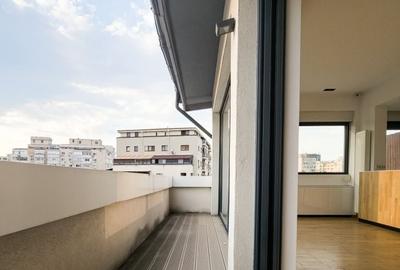 Casă cu 4 camere cu Teren 20 Mp în Central