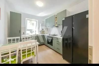 Apartament cu 3 camere decomandat în Tractorul