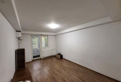 Apartament cu 2 camere decomandat în Drumul Taberei