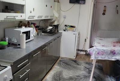 Casă cu 4 camere cu Teren 133 Mp în Central - 2