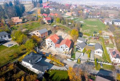 Casă cu 4 camere cu Teren 550 Mp în Feleacu