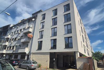 Birou, de 75 mp, în Unirii - 23