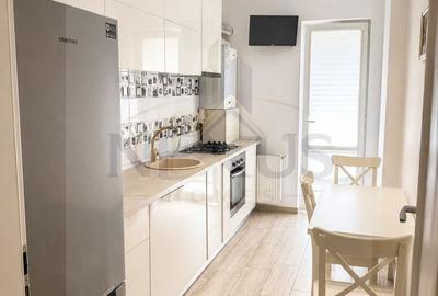 Apartament cu 2 camere decomandat, mobilat în Sud