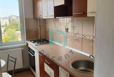 Apartament cu 2 camere semidecomandat în Astra