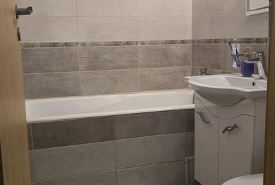 Apartament cu 4 camere în Crângași