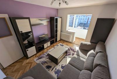Apartament cu 2 camere decomandat în Dâmbul Rotund