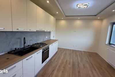 Casă cu 5 camere cu Teren 1000 Mp în Central