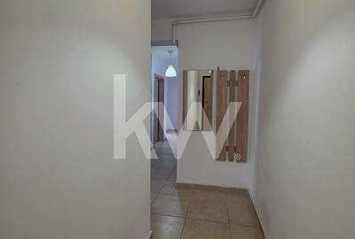 Apartament cu 3 camere decomandat, mobilat în Tractorul - 8