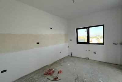 Duplex cu 5 camere cu Canalizare în Moșnița Veche - 6