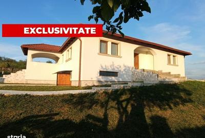 Casă cu 4 camere în Sub Coastă - 11
