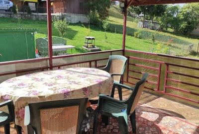 Casă cu Teren 609 Mp în Central - 2