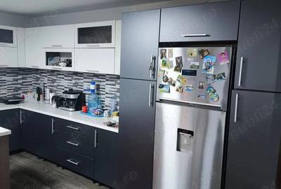 Casă cu 4 camere cu Teren 2064 Mp în Cenad - 3