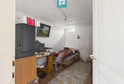Casă individuală cu 14 camere cu Canalizare în Semlac - 16