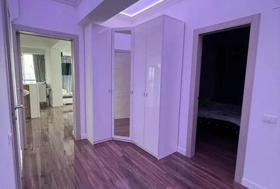Apartament cu 3 camere decomandat în Mamaia - 1
