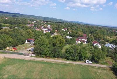 Teren de 1900 mp, în Urleta - 1