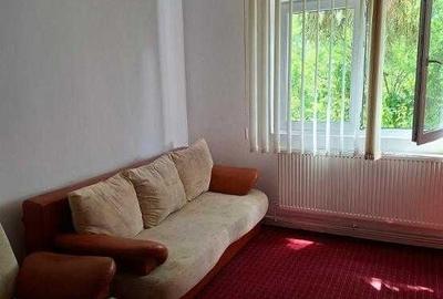 Apartament cu 2 camere semidecomandat în Drumul Carului