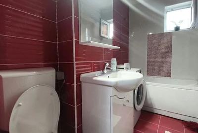 Apartament cu 2 camere semidecomandat în Piața Centrală